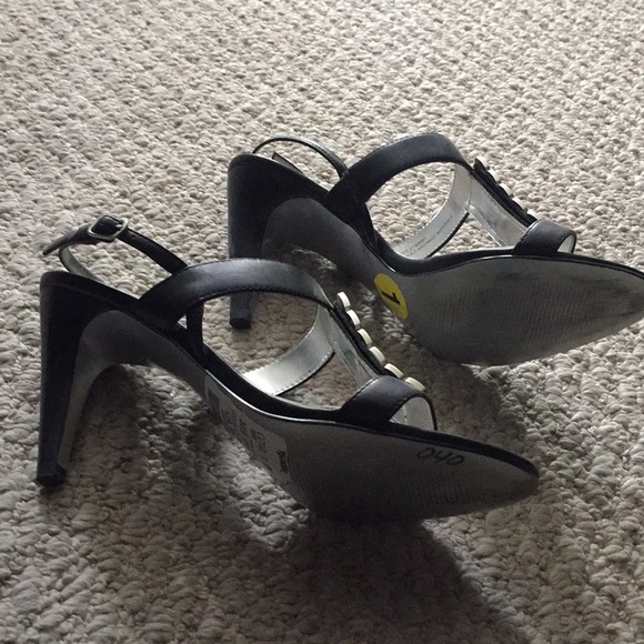 New Carlos high heel sandal - Picture 3 of 3